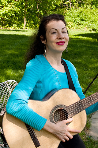 Rosine Katan at Musical Munchkins
